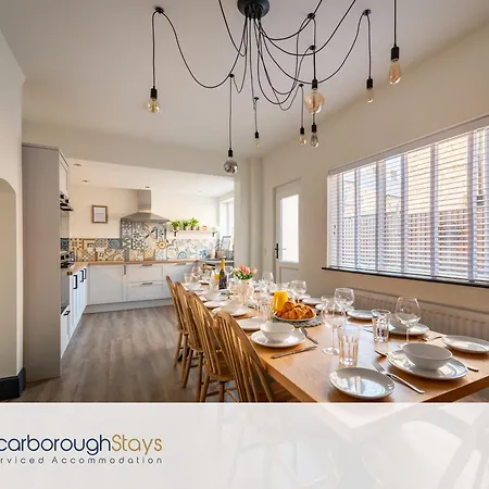 Holiday home - Darcey House